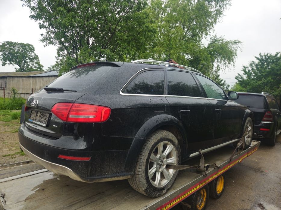 dezmembrez audi a4 allroad b8.5 CGLC