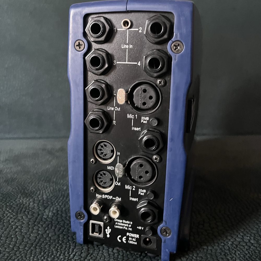 USB аудио интерфейс Lexicon Omega