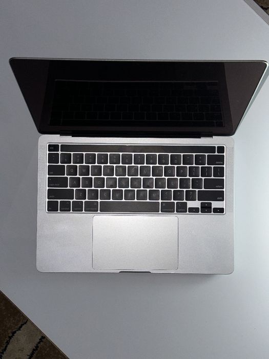 MacBook Pro 13 8/512