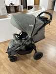Carucior bebe marca Jole swiss