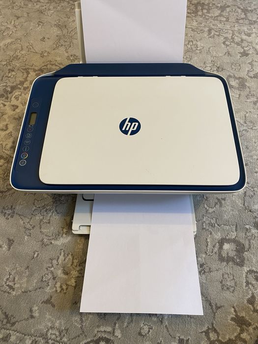 Imprimanta negru & color HP DeskJet 2721