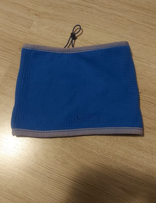 Nike buff двулицев