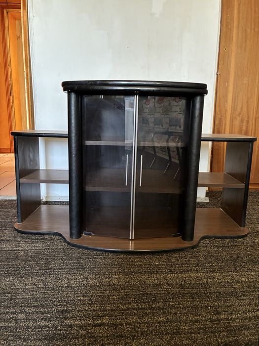 ТВ шкаф- изключително запазен