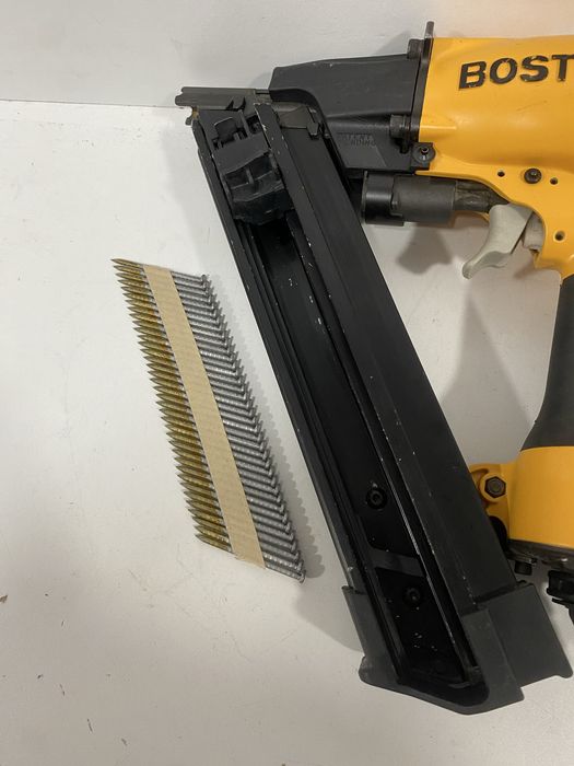 Pistol de cuie bostitch mcn -250 E