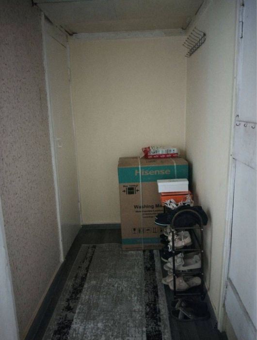 Думбиробод 1/3/4 Панелни дом балкон 1.5/3 чистая ремонт