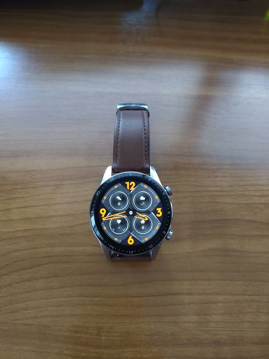 Ceas Smartwatch Huawei GT2 46mm curea piele maro si 2 curele siicon