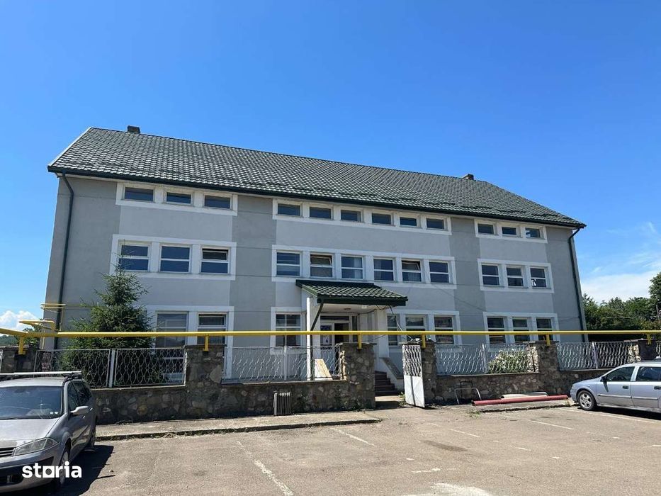 Cladire birouri 900 mp 1200 mp curte Itcani