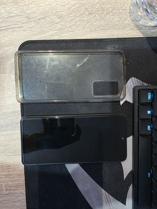 Здравейте продавам телефон xiaomi redmi note 11 pro 5g