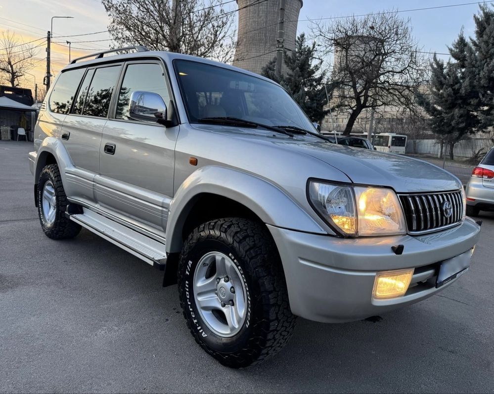 Toyota Land Cruiser 50th Anniversary