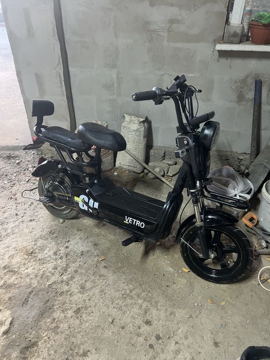 Электроскутер электромопед