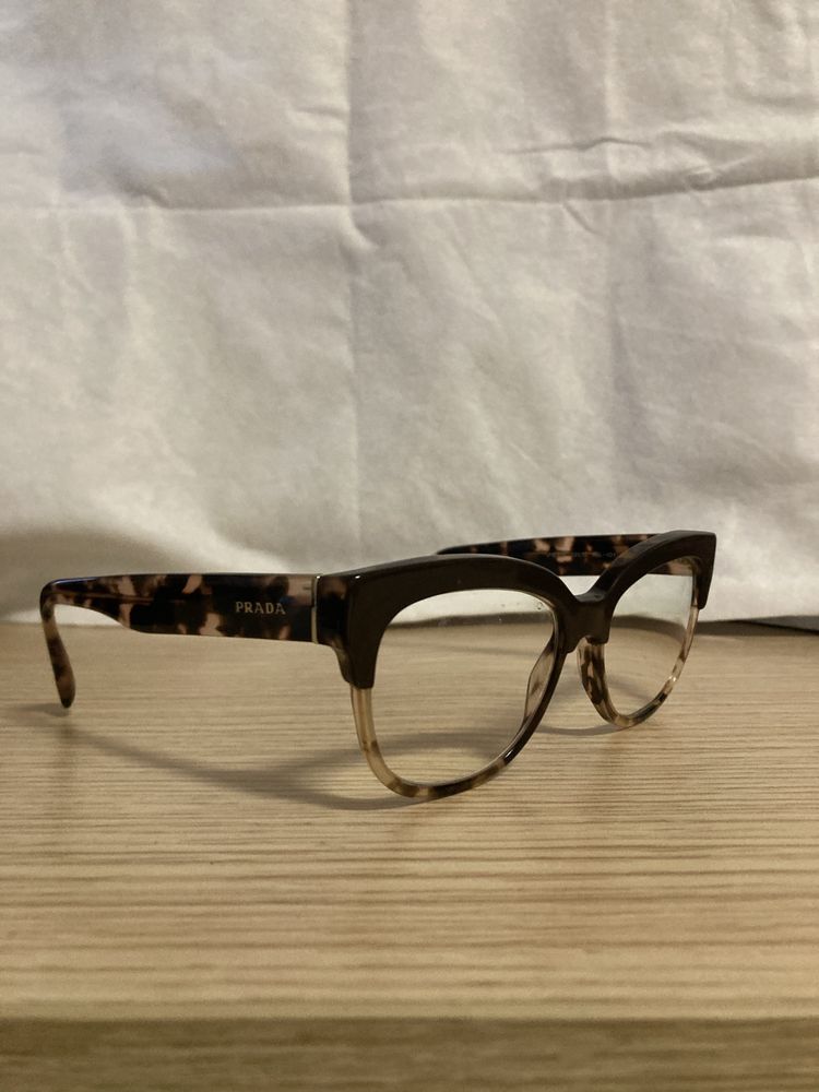 Диоптрични рамки Tom Ford, Prada, Miu Miu