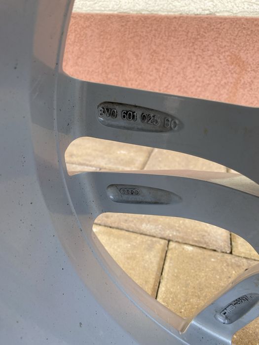 Jante audi s3 8v r18