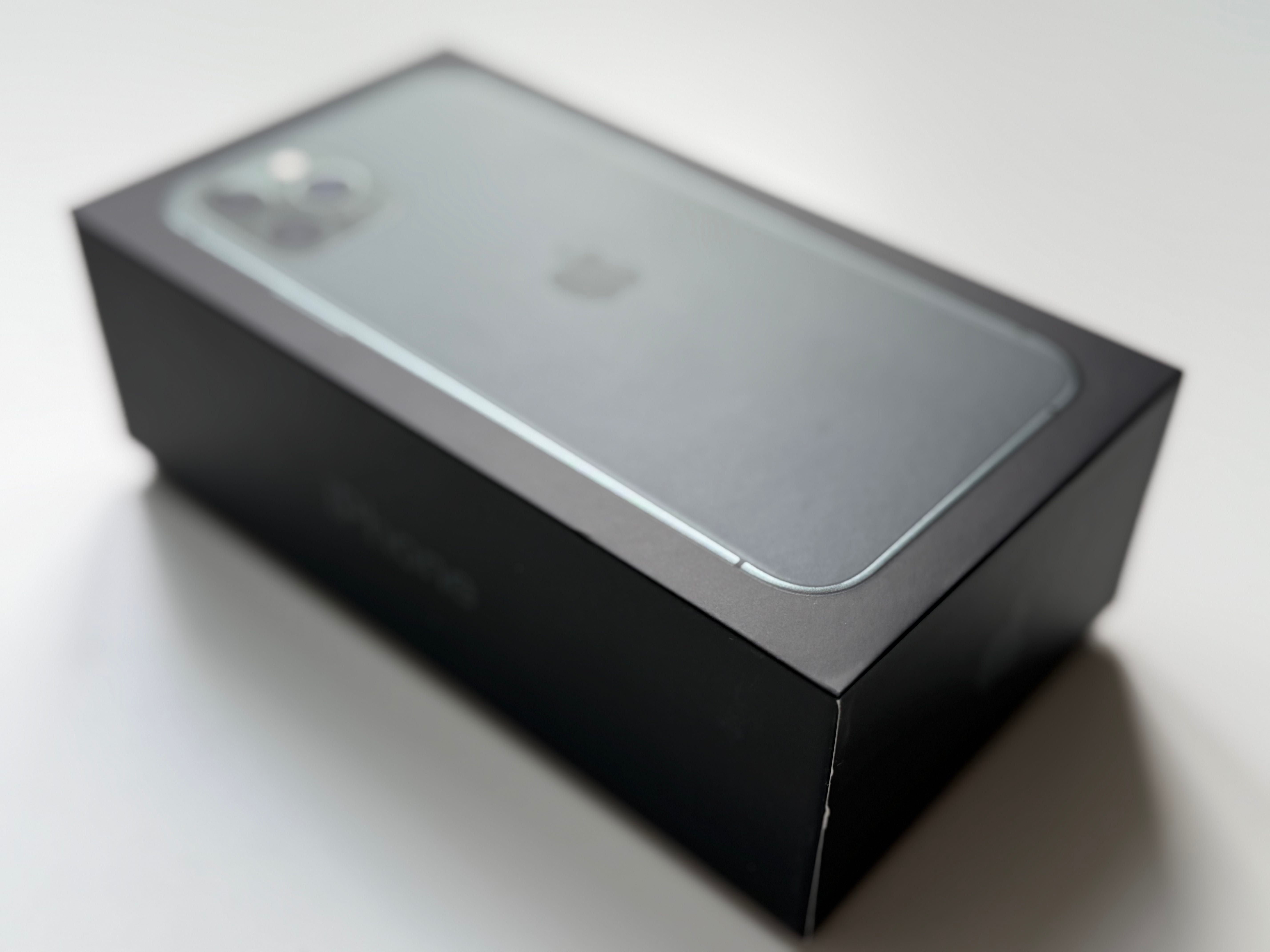 iPhone 11 Pro Midnight Green, 64GB