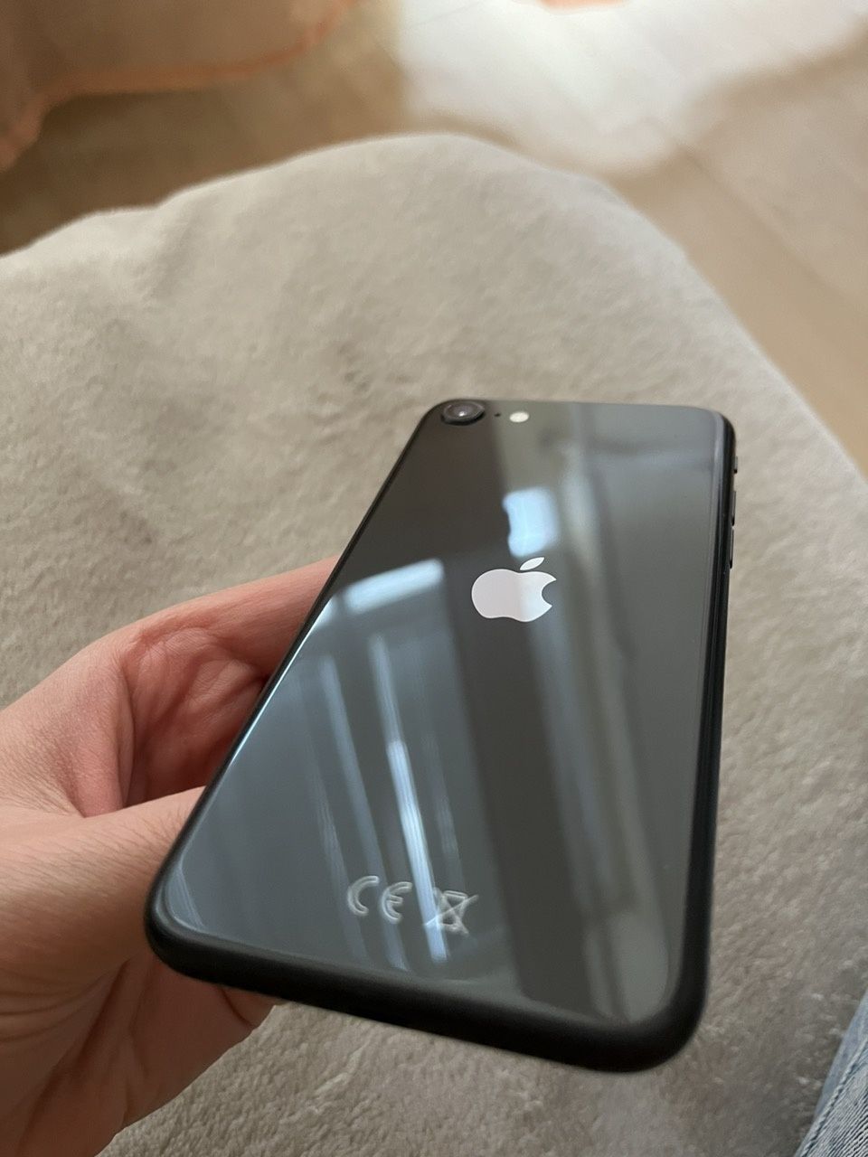 iPhone SE 2020
64 GB