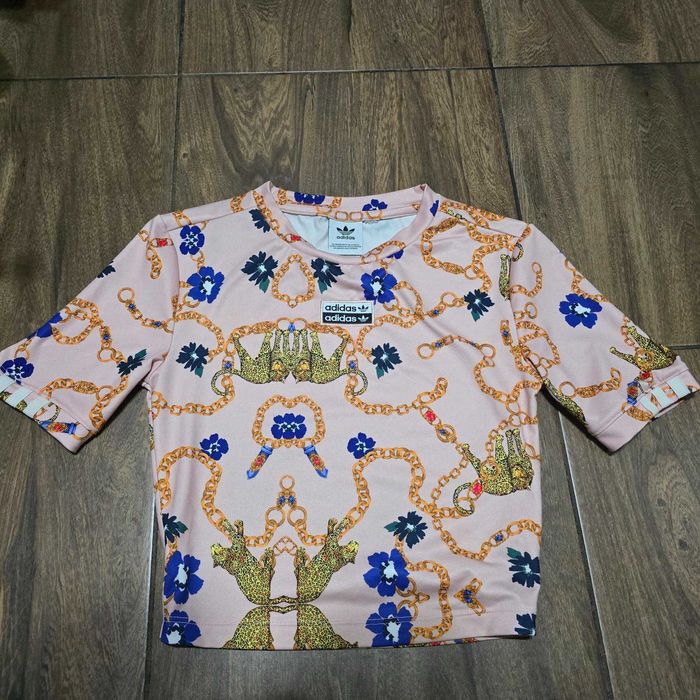 Дамски блузи Adidas