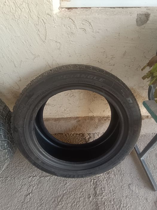 Продам шины р17 зимние с шипами