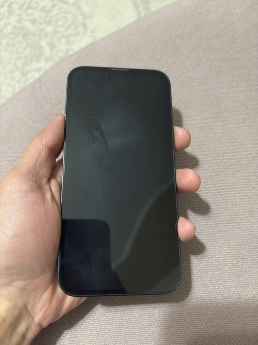 Продам apple iphone 13