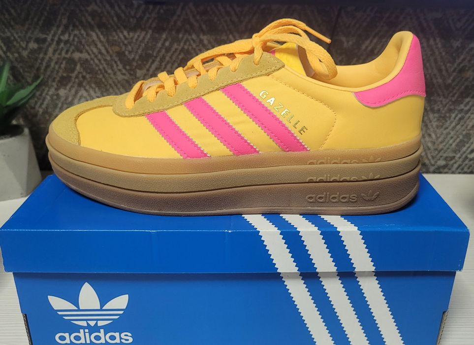 Нови Adidas Gazelle EU 38