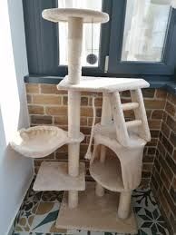 Jucarii pentru pisici