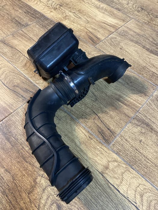 Vand turbo bmw E60 sau F 10 2010-2012 motor 2 litri motor N47