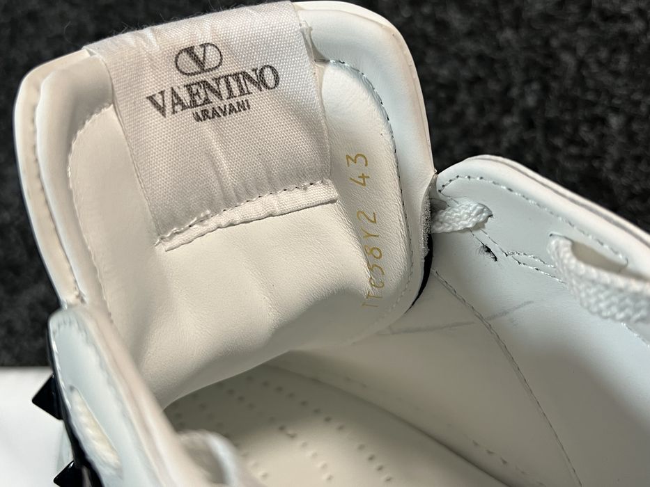 Papuci Valentino Garavani Albi Piele Premium 2025