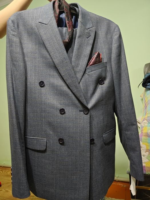 Костюм брюки жилетка галстук