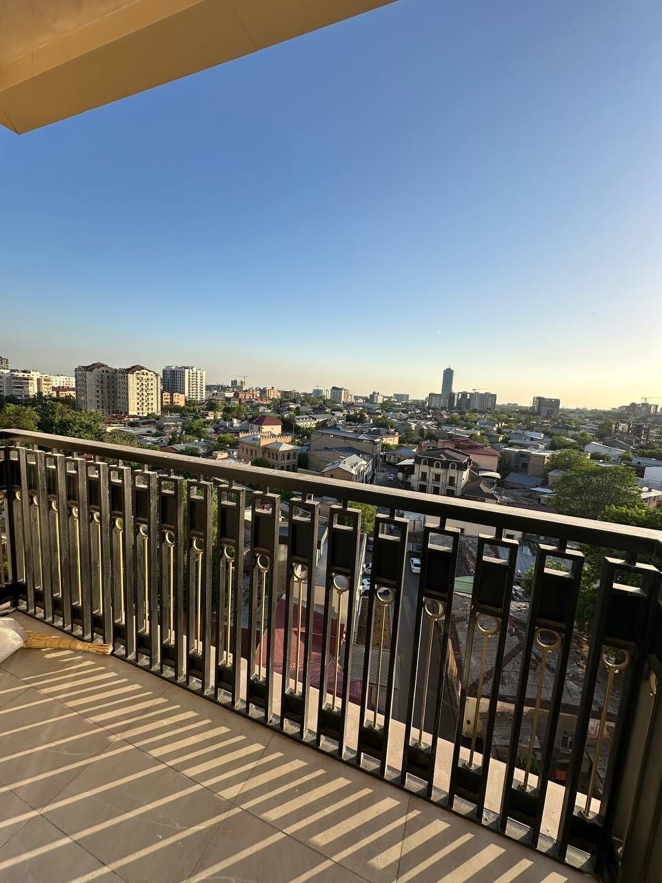 Mirabad Avenue Продается 2 комнатная квартира ремонт Гостиница Россия