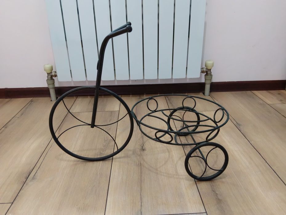 Подставка для цветов