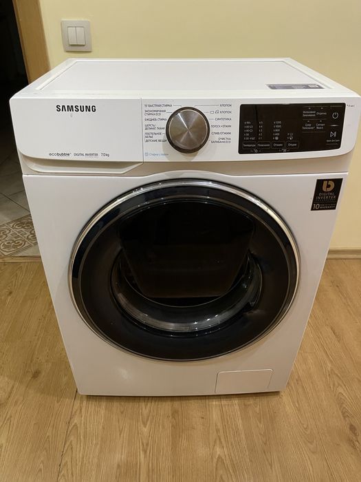 Продам стиральную машину Samsung 7KG