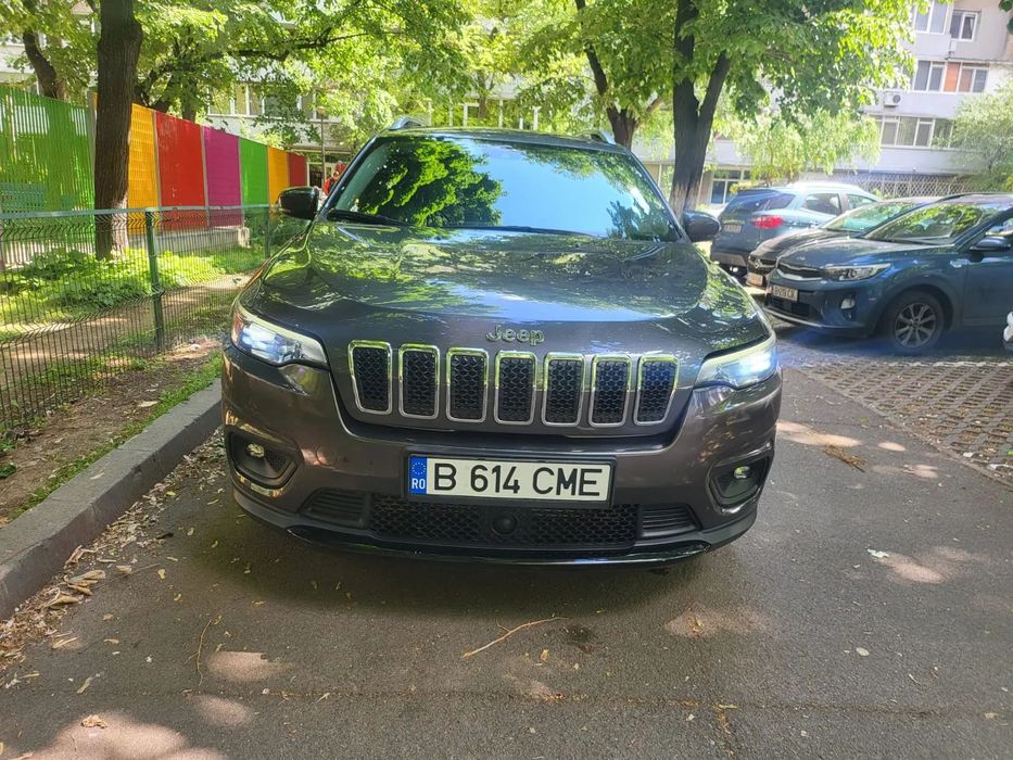 Jeep Cherokee Jeep cherokee longitude multijet 2,2 diesel cutie automata 195 cp