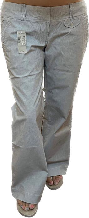 Чисто нов дамски панталон American Eagle (M)