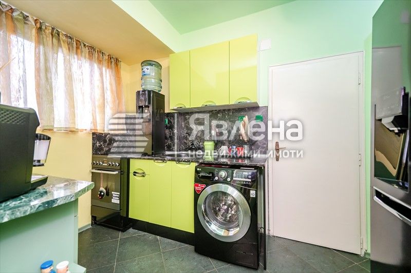 Продава се Тристаен апартамент в София, Изток - 112 кв.м за 2947 €/кв.м - Снимка #10