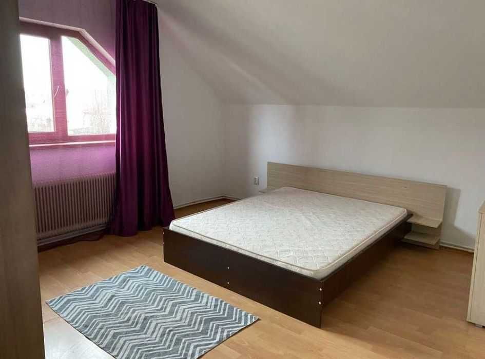Casă spațioasă cu 4 camere