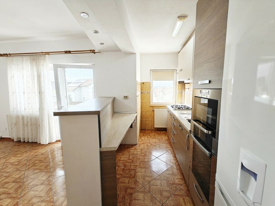 Proprietar, vând apartament cu 4 camere Ștrand - Tilișca