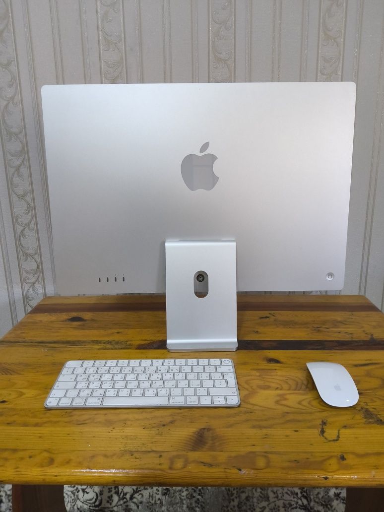 iMac (24 дюйма, чип M1, 2021 г.)
