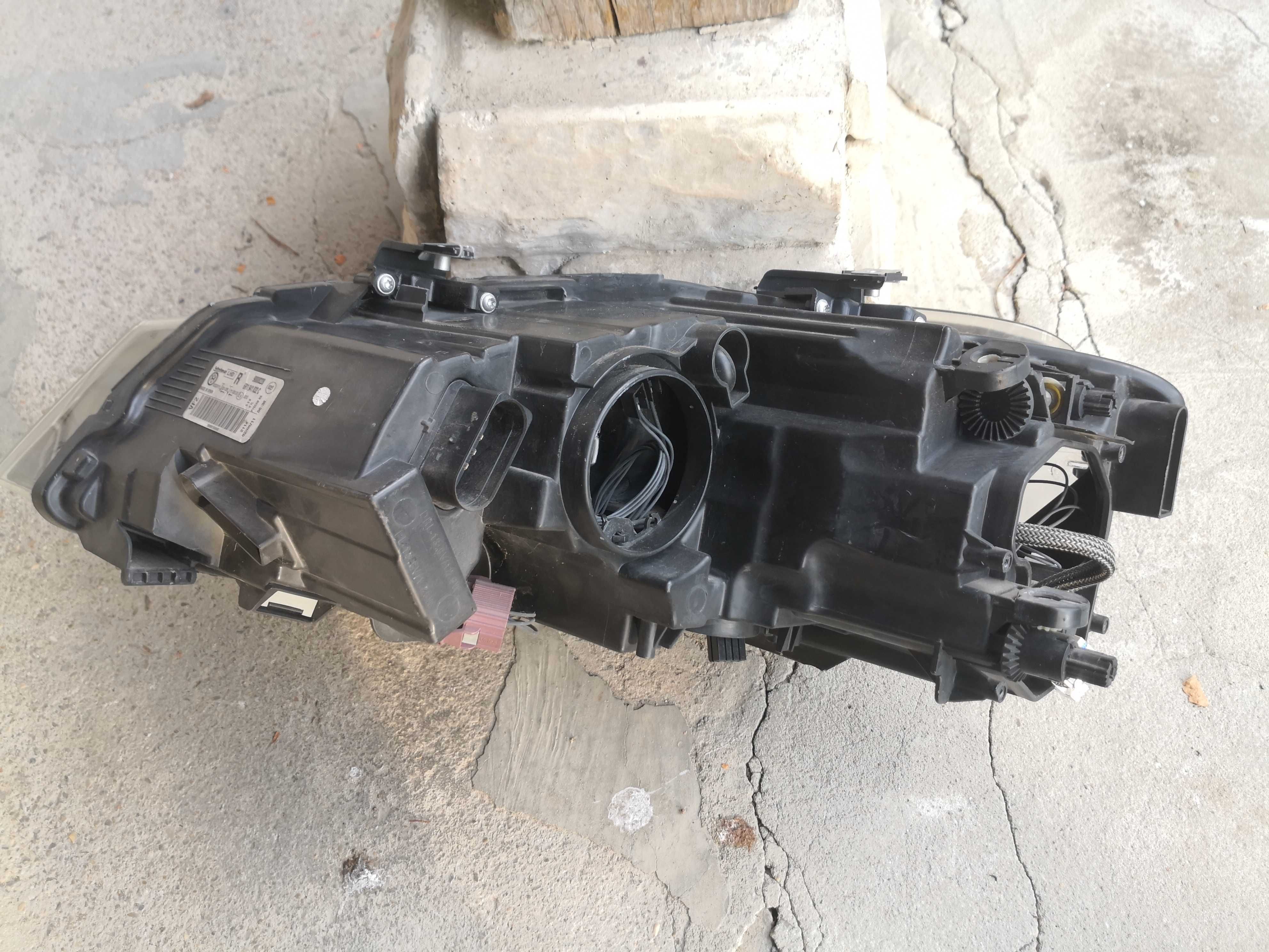 Фар VW Polo 6R Bi-Xenon LED десен/Фар Поло 6Р/Фар Polo 6R Оригинален