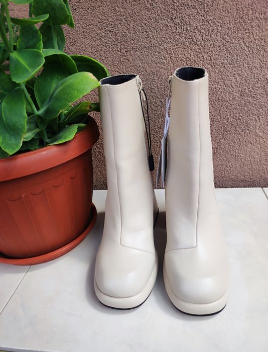 Reserved,  дамски боти, размер 37