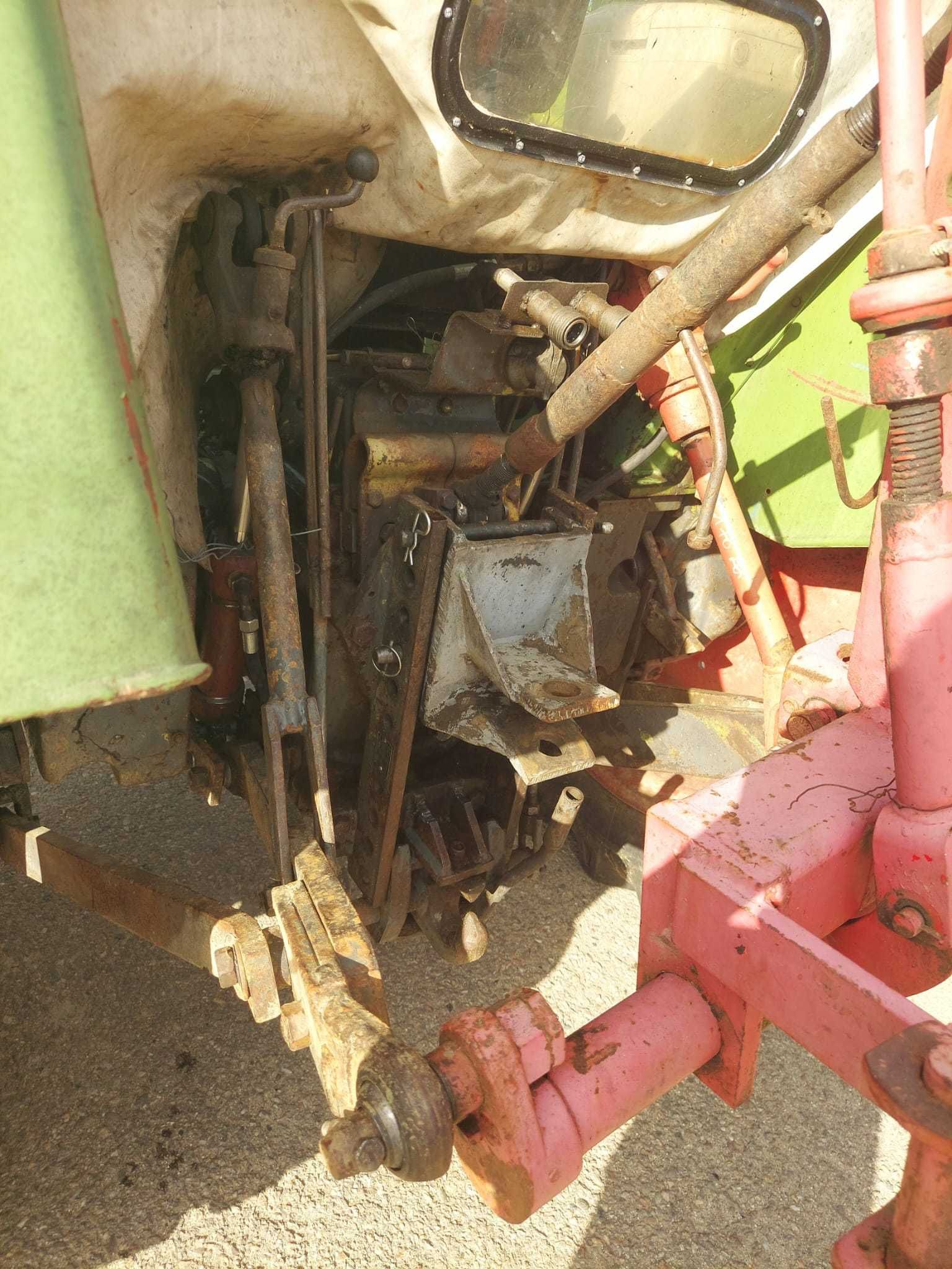 Vand tractor Fendt Farmer 60cp si plug