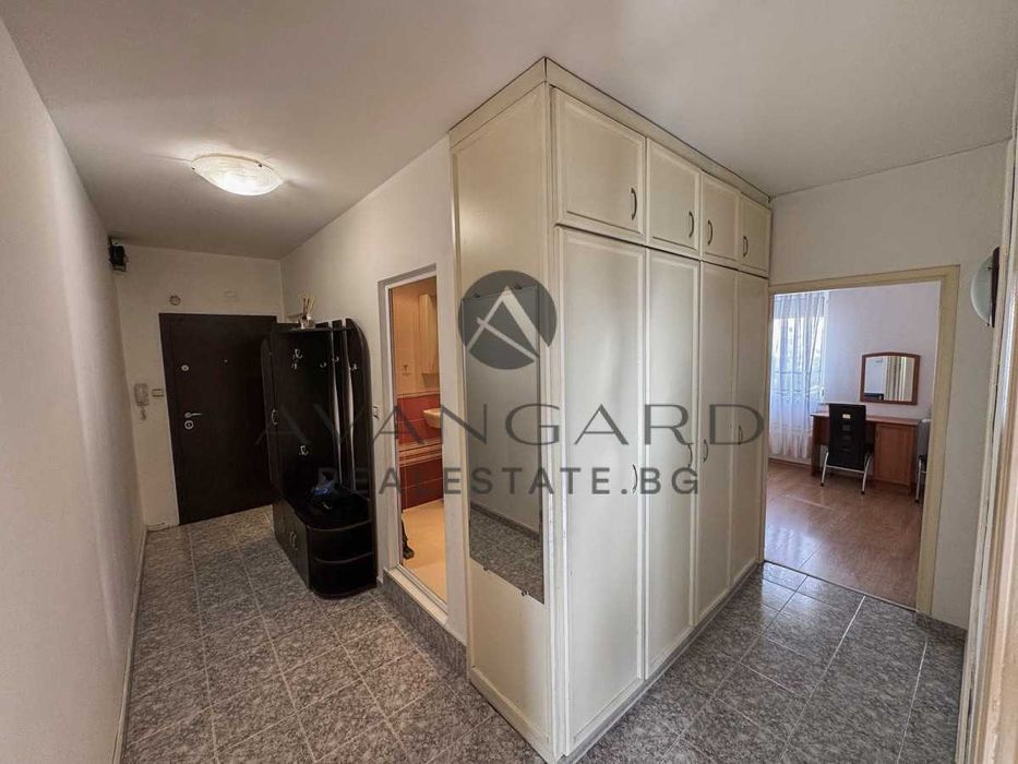 оф.24422 Тристаен с реална квадратура до парк Лаута