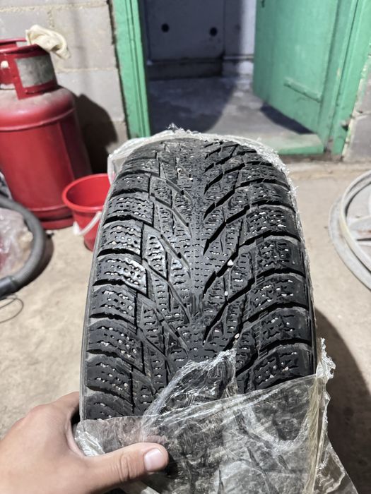 Продам шины всесезонку