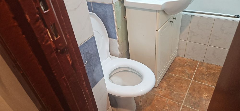 Închiriez garsoniera, zona centrala
