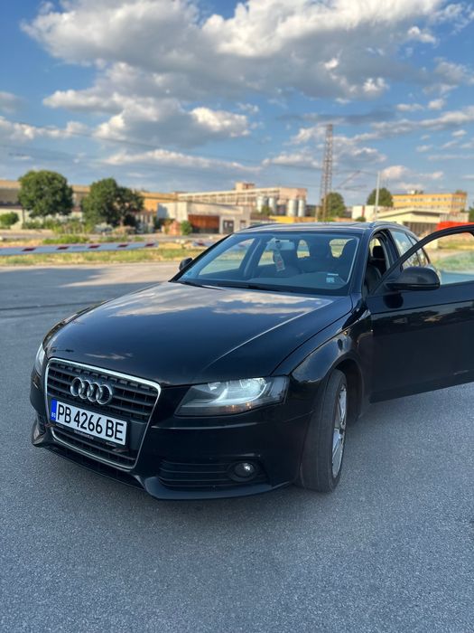 Продавам Ауди a4 b8