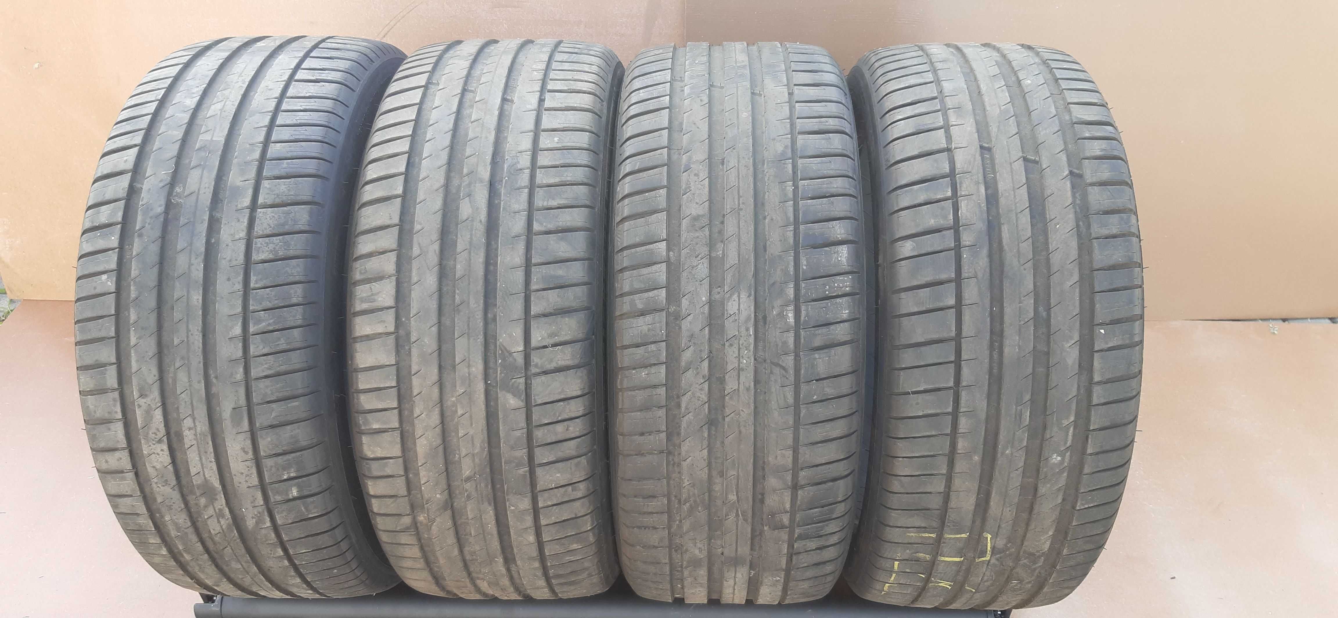 4 бр летни гуми Michelin 265/40R22 DOT 0621