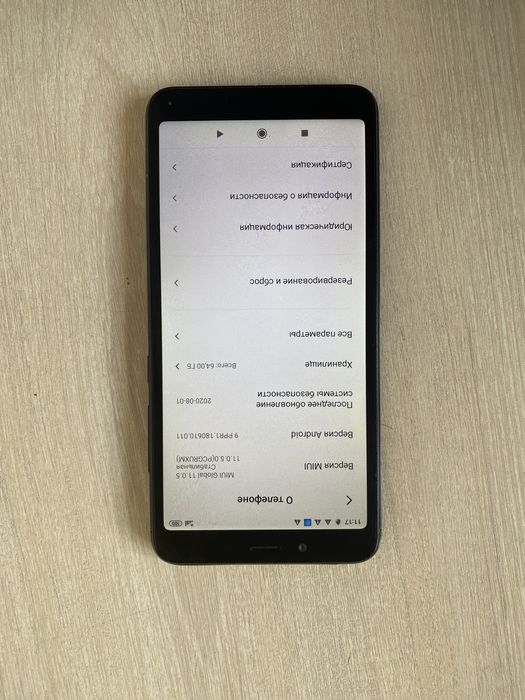Redmi 6 black 4/64GB sotiladi