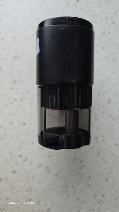 Автоматична хранилка за риби