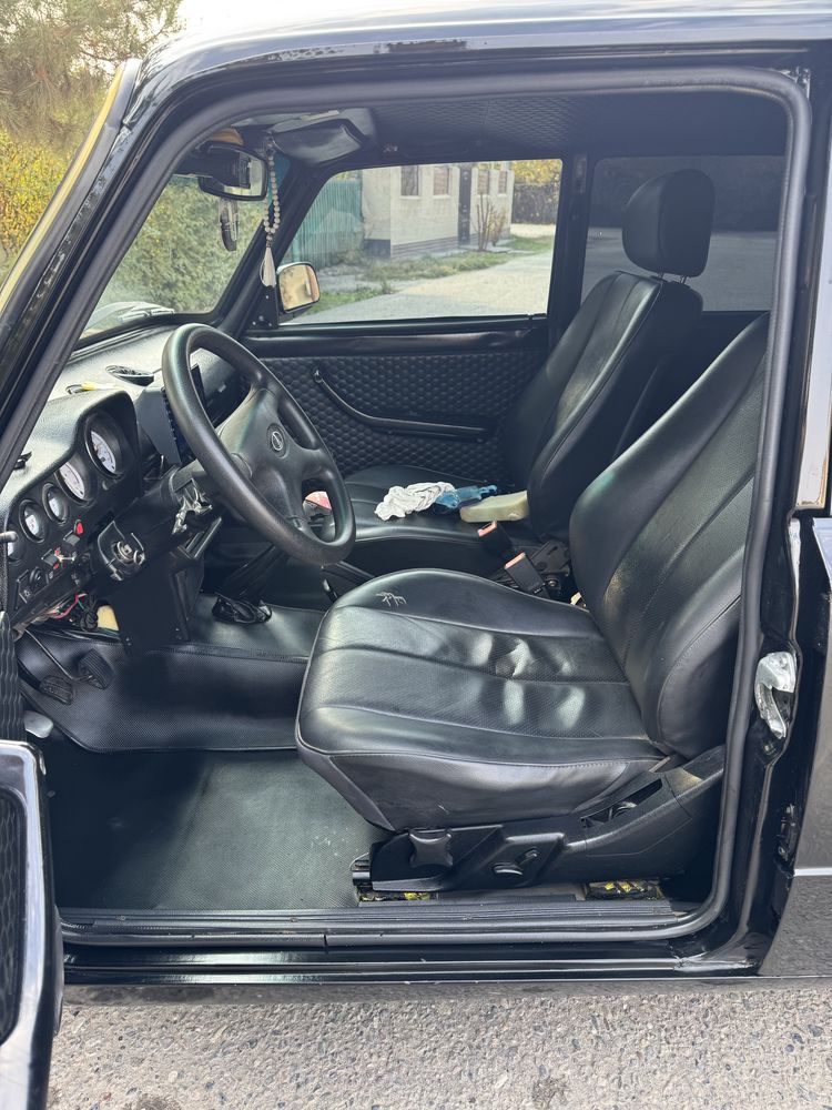 Srochni sotiladi vaz 2106