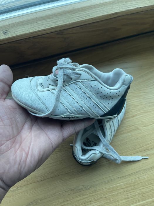 Кроссовки детские “Adidas”