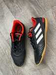 Ghete fotbal Adidas Predator mărimea 47 1/3 pentru sală