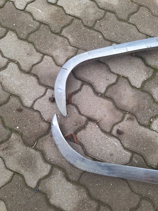 Set bara fata/spate de Dacia 13010