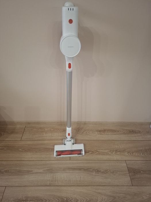 Прахусмокачка xiaomi Vacuum Cleaner G20 LITE